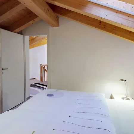Sur Crasta Apartment *
